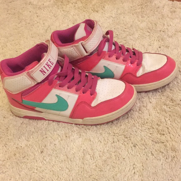 nike high top with velcro strap